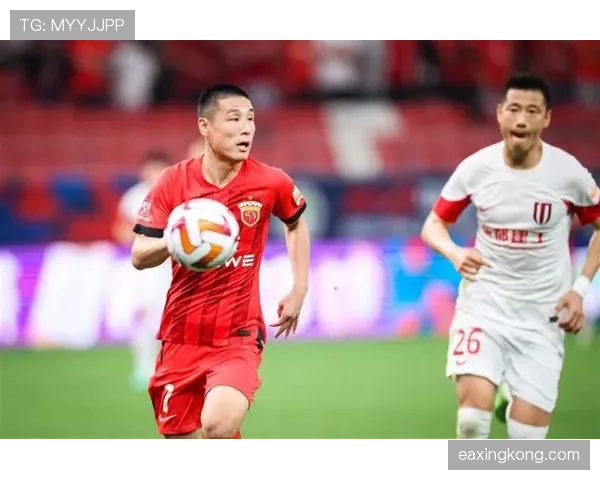 武磊连续关键传中撕破对方防线，本赛季边路角色显著提升
